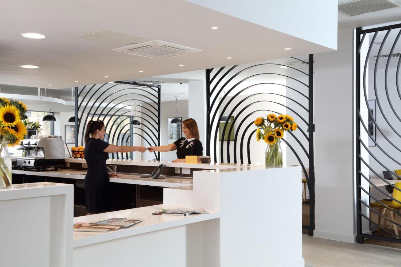 Sunley Hotel Northampton Bagian luar foto